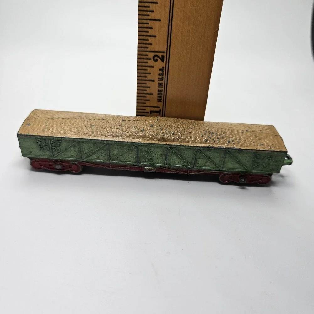 Vintage Tootsietoy 303 XM Gondola Ore Car Metal USA Pre-War
